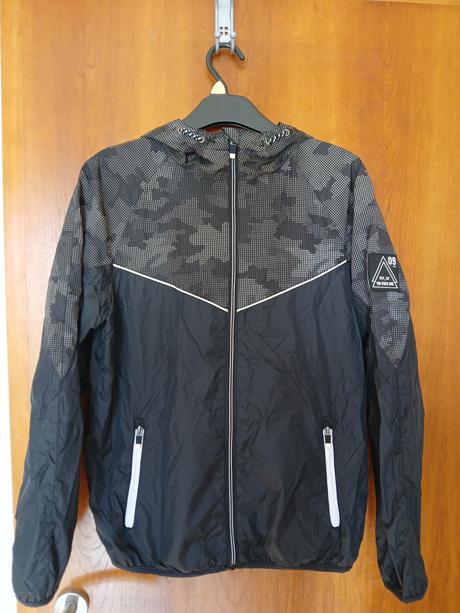 Tenká chlapčenská bunda, c&a,164