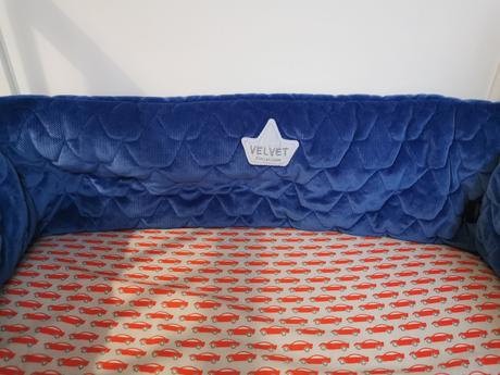 Millou zamatový ochranný mantinel do postieľky, šírka (cm): 60,dĺžka (cm): 120