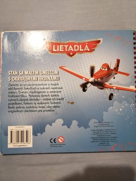 Kniha planes dusty zasahuje,