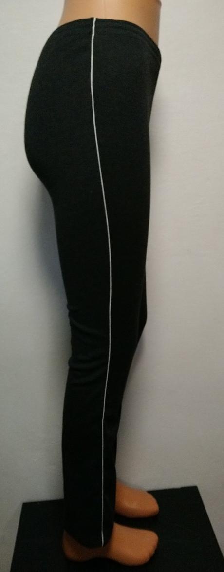 Dámske tmavo sivé tepláky, green leaf, s