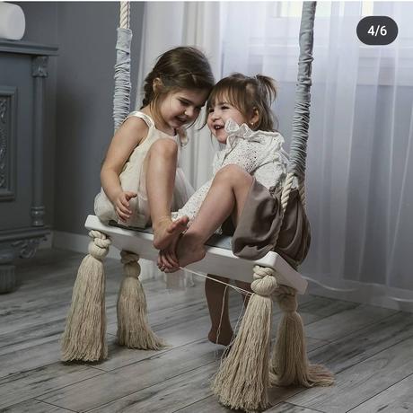 Drevená hojdačka svetlosivá nová, 