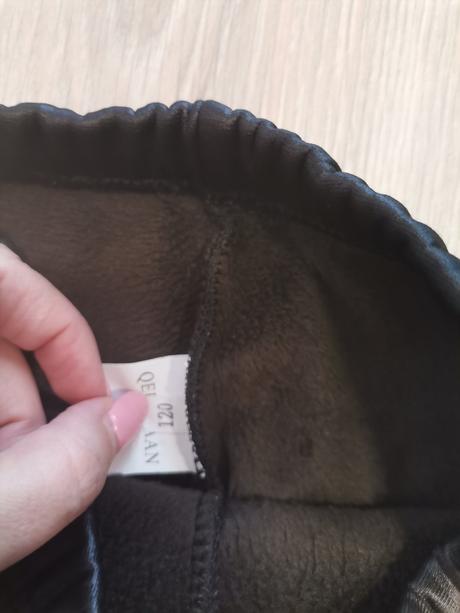 Dievčenské koženkové zateplene legíny, 122