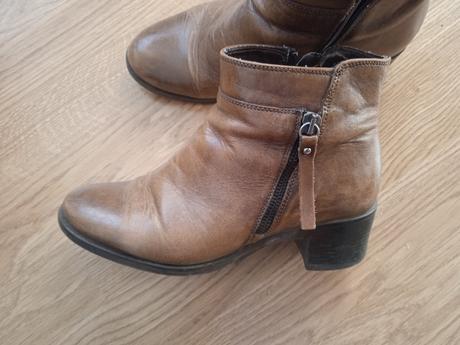 Kožené čižmy, baťa,36