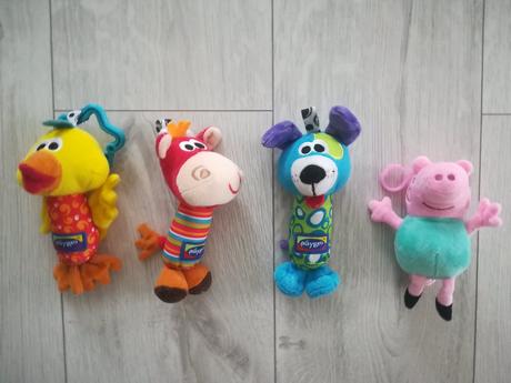 Hracia deka s hrazdičkou a hračkami, 