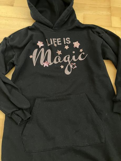 Teplákové šaty, 146