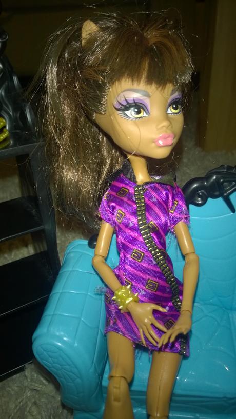 Dom/bar monsters s kloudin,