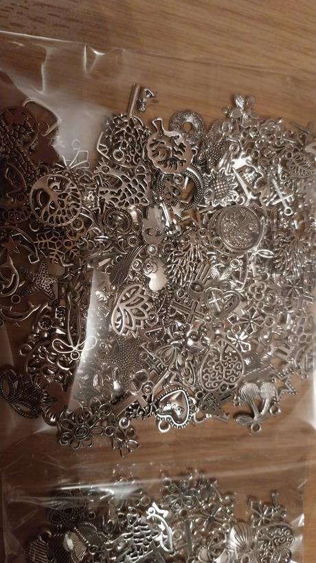 400ks priveskov na tvorbu, 