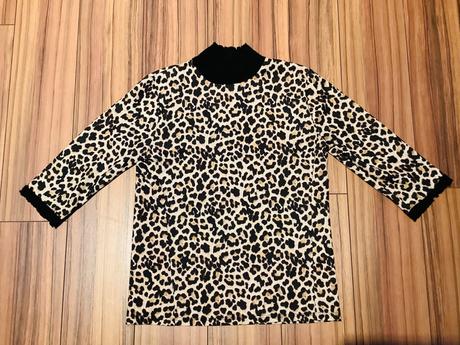 Krásny elegantný leopardi svetrik zara, zara,m