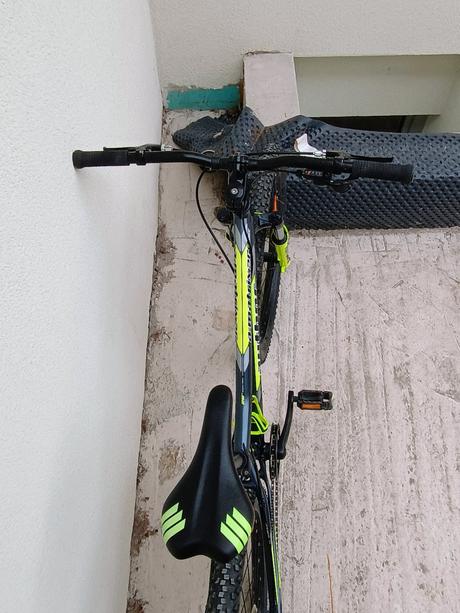 Author a-matrix 26, author,26