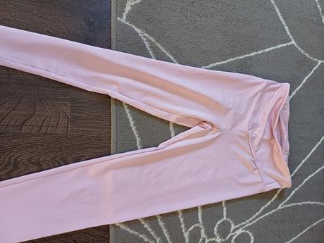 Športove krásne leginy, m