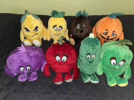 Plyšové hračky vitamani,