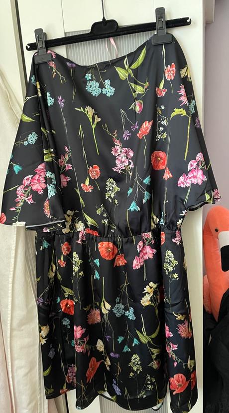 H&m letné kvetinové čierne minišaty, h&m,l