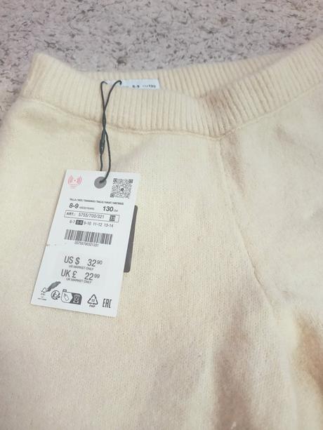 Hrubšie vlnene nohavice veľkosť 130, zara,134