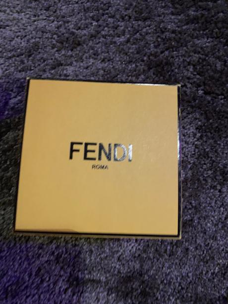 Fendi naramok, fendi