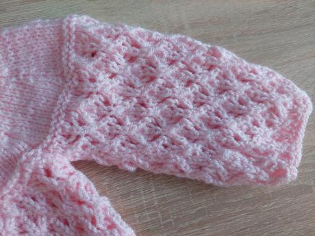 Krásny handmade štrikovaný svetrík veľ.86, 86