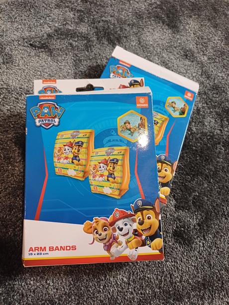 Rukavniky labkova patrola nove 2 baliky, 