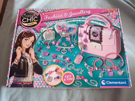 Crazy chic fashion & jewellery, 