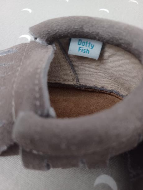 Šedé capačky dotty fish 6-12 m, 17