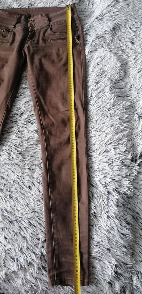 Dámske hnedé nohavice l, 28
