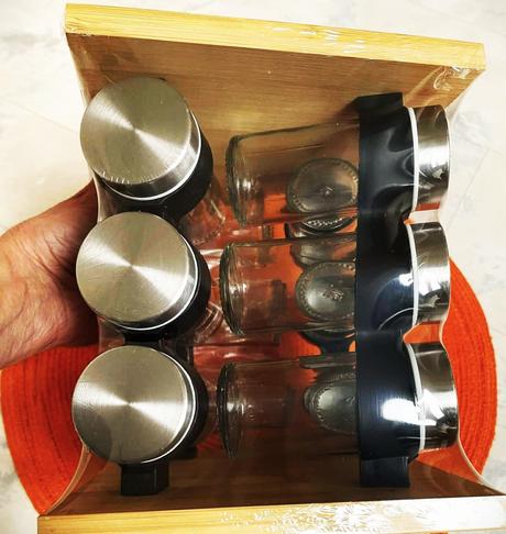 Otočné koreničky, 