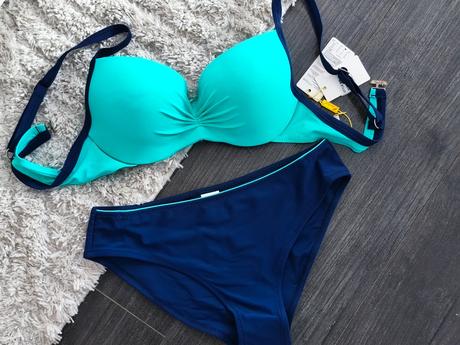 Dvojdielne plavky. pošta zdarma, 38 / 40 / l / m