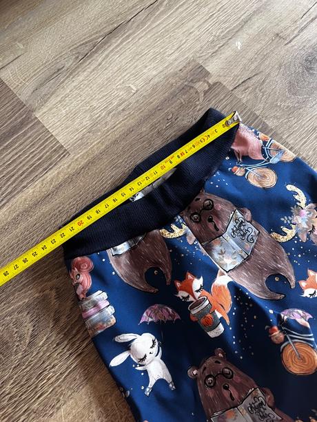 Rastúce softshel nohavice, 104