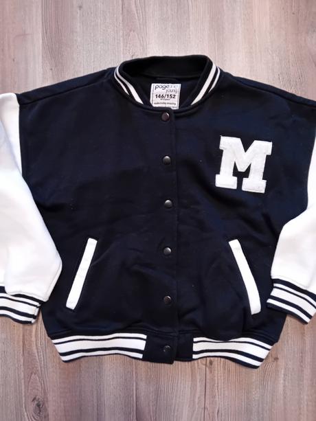 Hrubšia mikina, takko,152