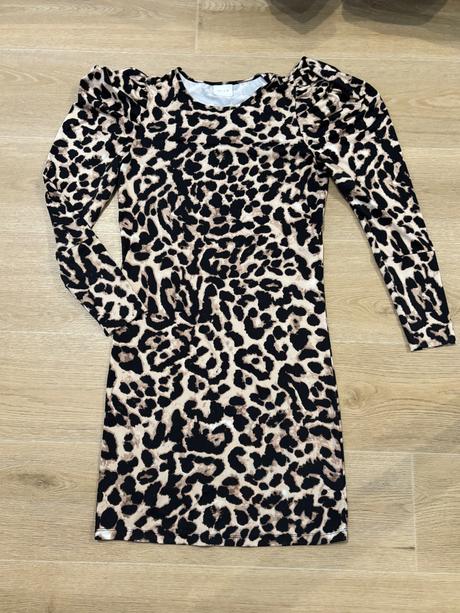 Leopardie šaty, s