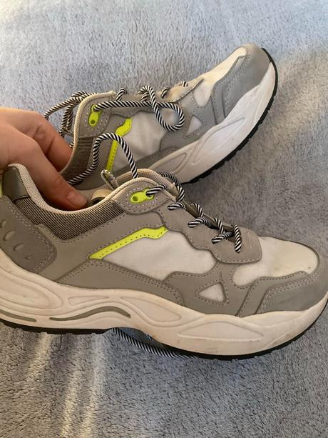 Botasky, graceland,36