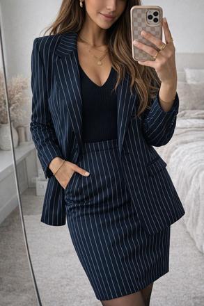 Krásny sukňový kostým značky reserved, reserved,s