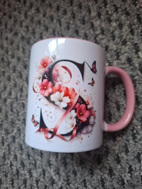 Obojstranný hrnček s písmenom s, 