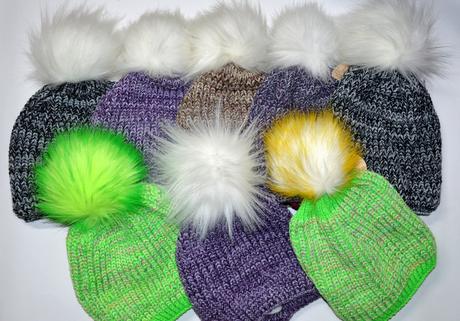 Čiapočka s brmbolcom,