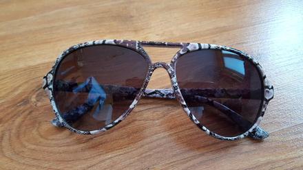 Slnečné okuliare vzorovane,