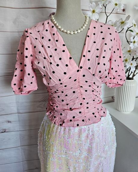 Pekná lahulinká blúzka, stradivarius,s