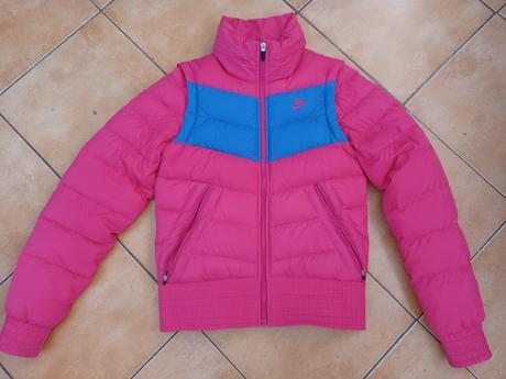 Vetrovka, nike,s