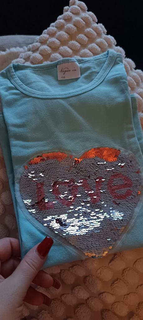 Tričko s dlhým rukávom s meniacim srdiečkom, 152