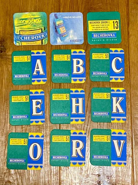 Becherovka podpivníky - tácky pod pivo, 