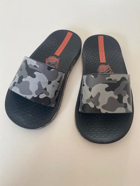 Chlapčenské šľapky ipanema, 30