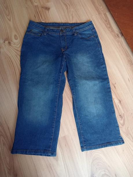 Tristvrťáky, esmara,40