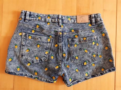 Dámske šortky s ananásmi, new yorker,m