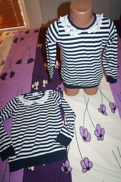 2 kusy namornickych triciek-cena spolu, 128