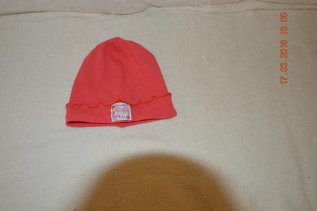 Viac druhov čiapok pre slečnu, 92