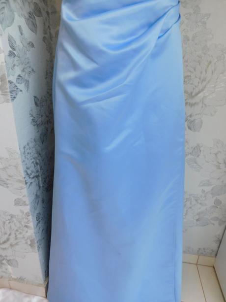 Luxusne spoločenske šaty, 40