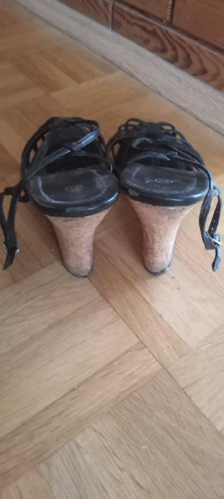 Čierne supr sandálky, 38