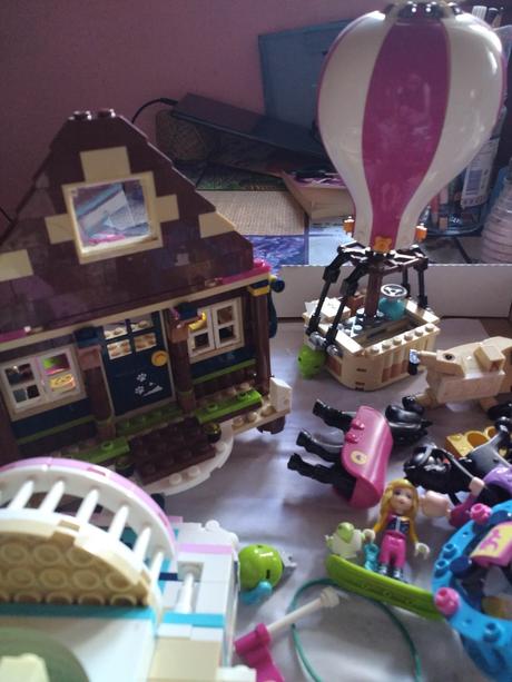 Lego viaceré sady, 