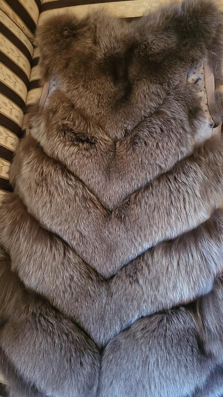 Kožušinova vesta prava liška., m