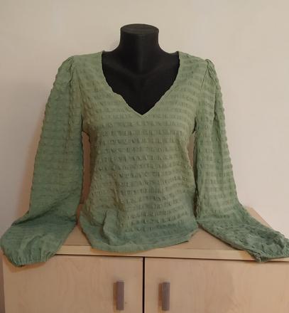 Trendová zelená blúzka na-kd s balónovými rukávmi, 34