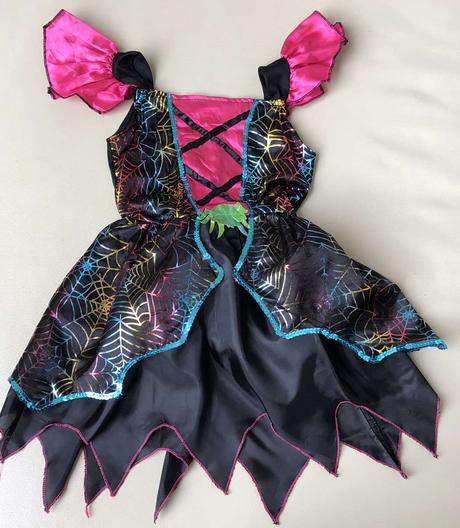 98/104 kostym na karneval,carodejnica,striga3-4 r.,