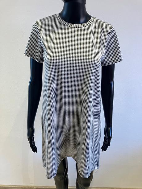 Dámske kockované šaty pull bear (m), pull&bear,m