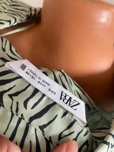 Saténová zeleno čierna košeľa, zara, s